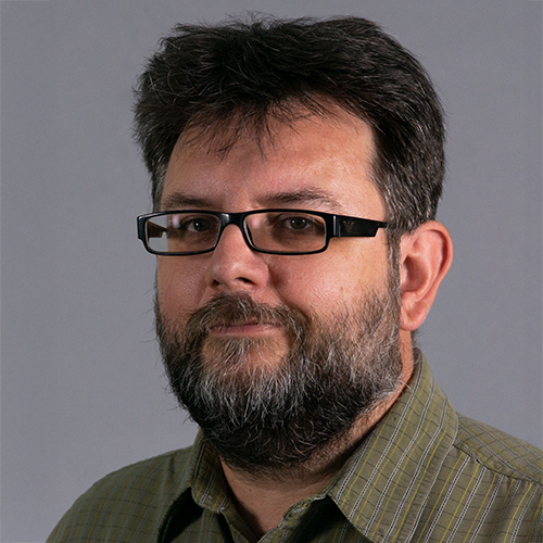 Czirok László