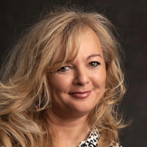 Sarusi-Molnár Andrea